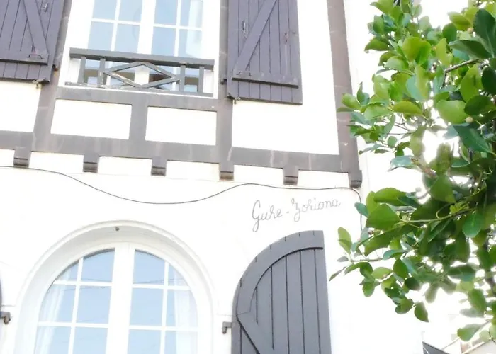 Appartement Gure Zoriona, Petit Bonheur En Basque Biarritz