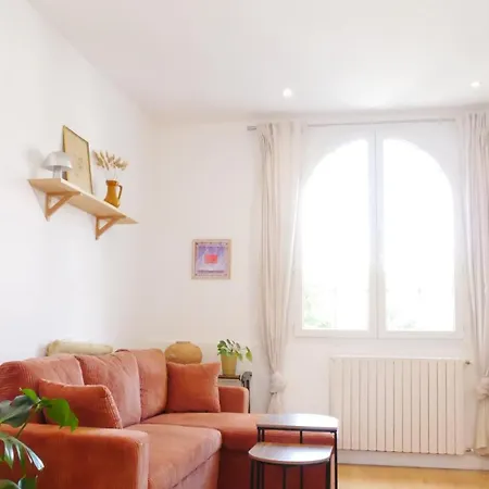 Gure Zoriona, Petit Bonheur En Basque Биарриц